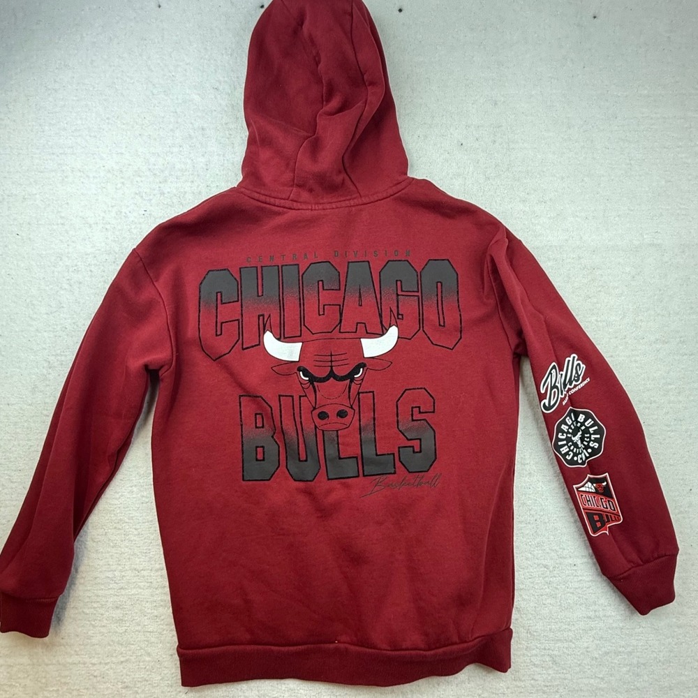 Chicago Bulls NBA Hoodie Sweatshirt Red Basketball youth XL - fit S/M adult‎ too